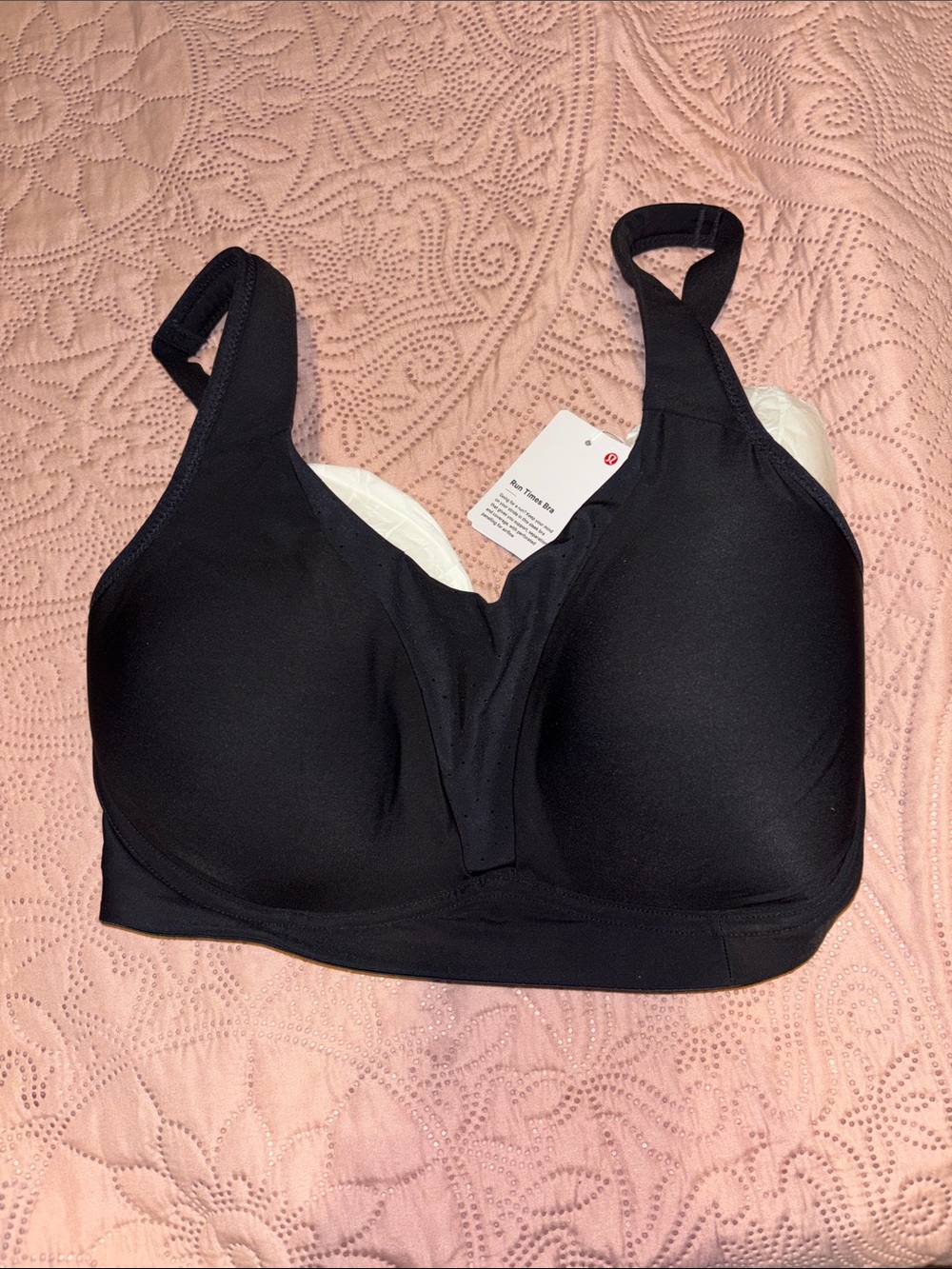 Lululemon Black Wireless Full-Coverage Bra - Women Intimates
